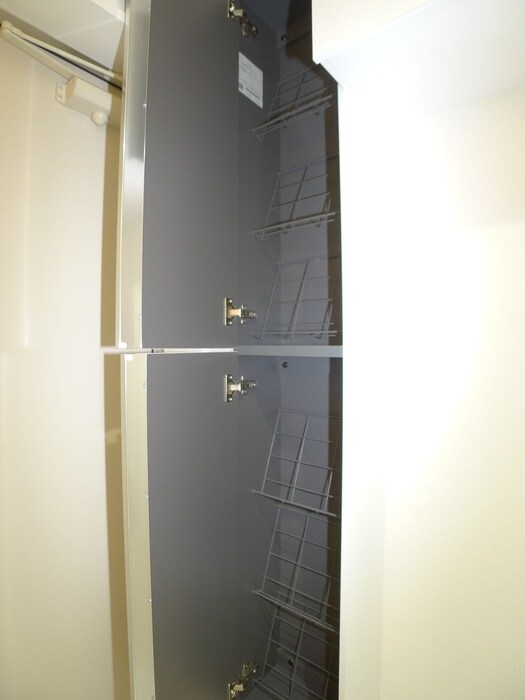 物件内観写真16　(靴箱)