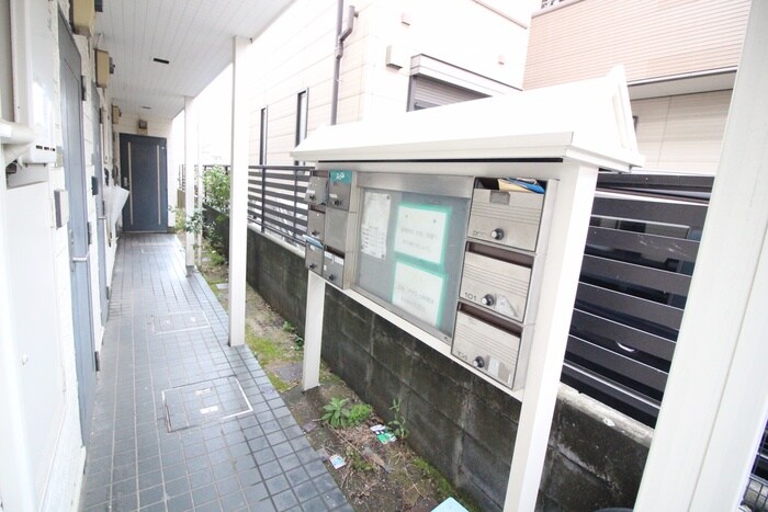 物件外観写真4　(建物設備)