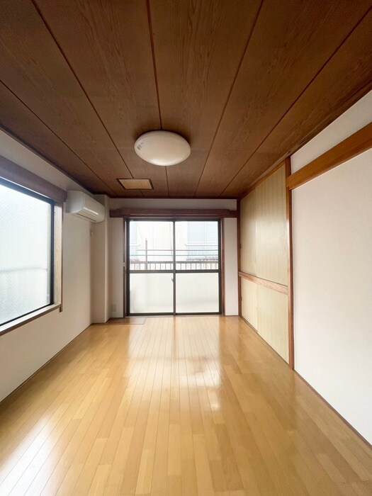 物件内観写真7　(居室)