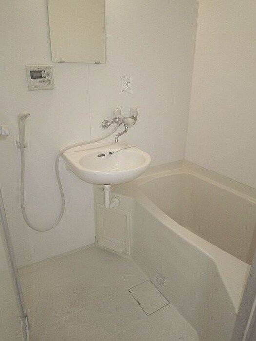 物件内観写真11　(バス／シャワールーム等)