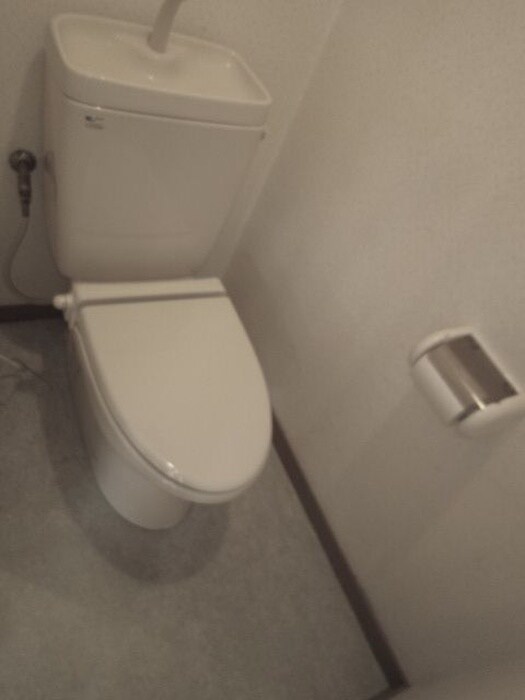 物件内観写真12　(トイレ)