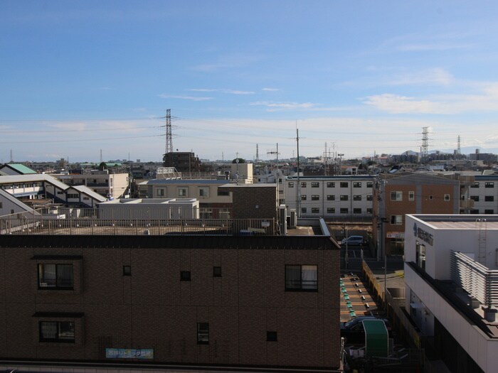 物件内観写真19　(室内からの展望)