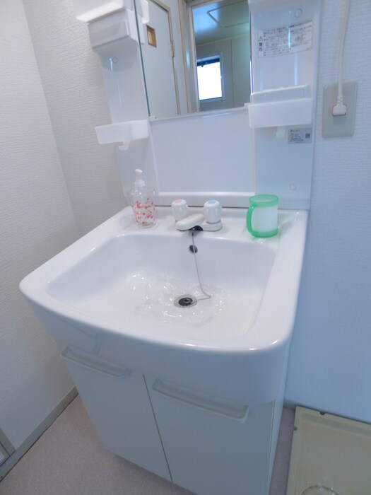 物件内観写真9　(洗面)