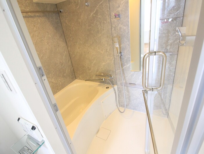 物件内観写真15　(バス／シャワールーム等)