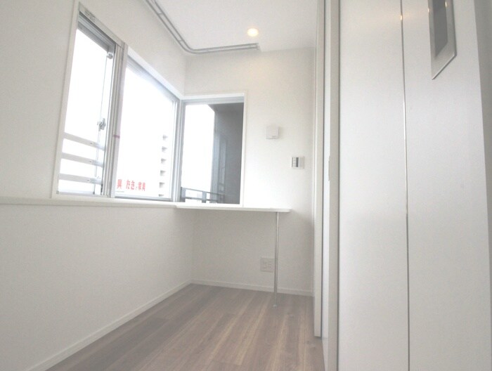 物件内観写真18　(居室)