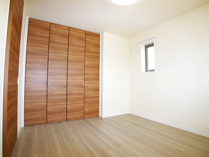 物件内観写真11　(居室)