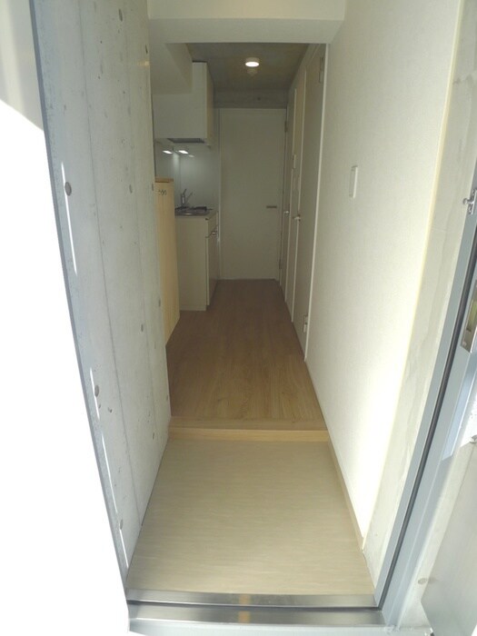 物件内観写真17　(玄関)