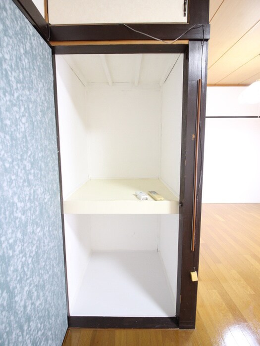 物件内観写真17　(収納)