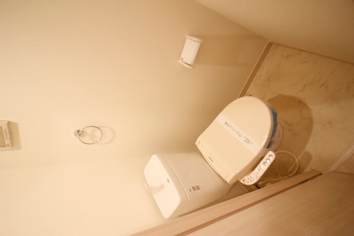 物件内観写真12　(トイレ)