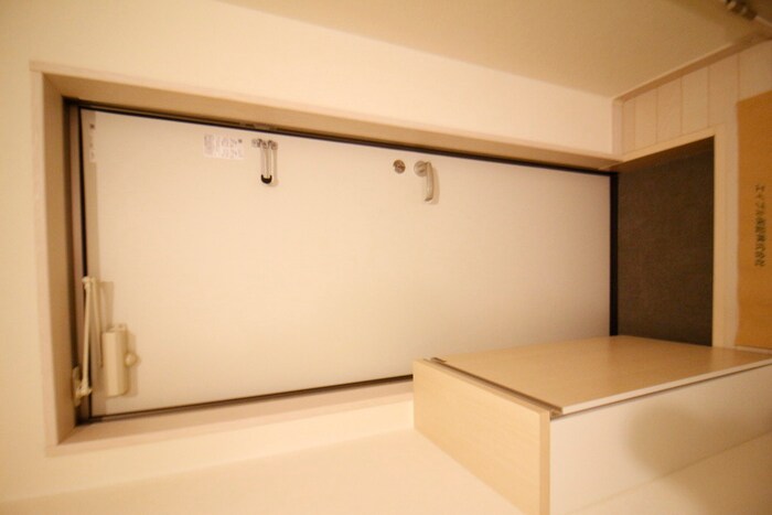 物件内観写真14　(玄関)