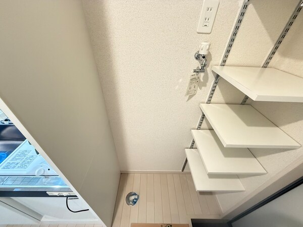 洗濯機置場