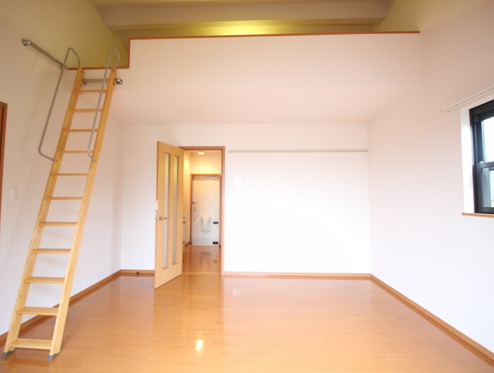 物件内観写真7　(居室)