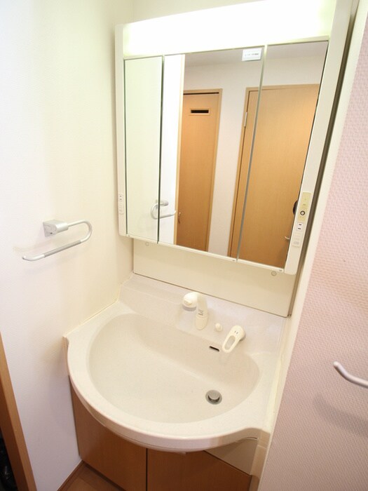 物件内観写真11　(洗面)