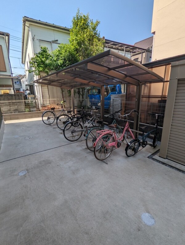 駐輪場