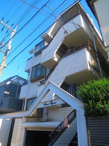 エザンス大泉外観写真