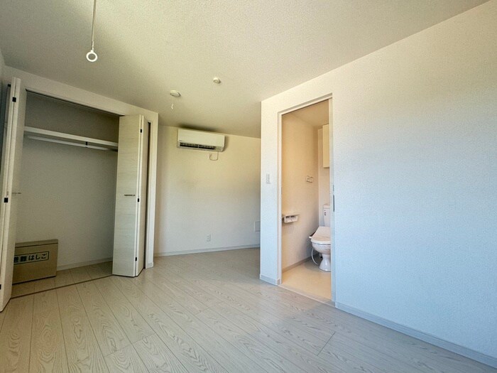 物件内観写真14　(居室)