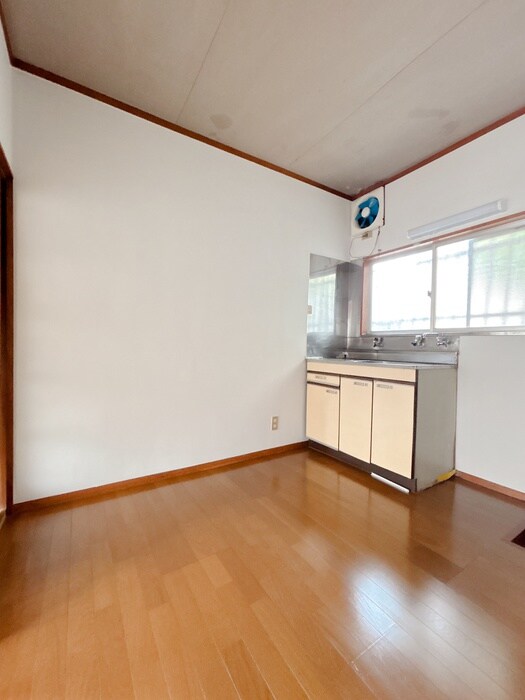 物件内観写真14　(居室)