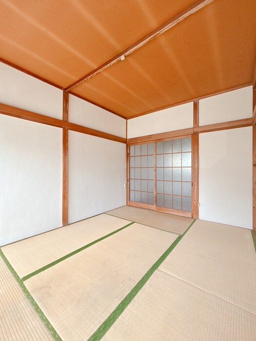 物件内観写真18　(居室)