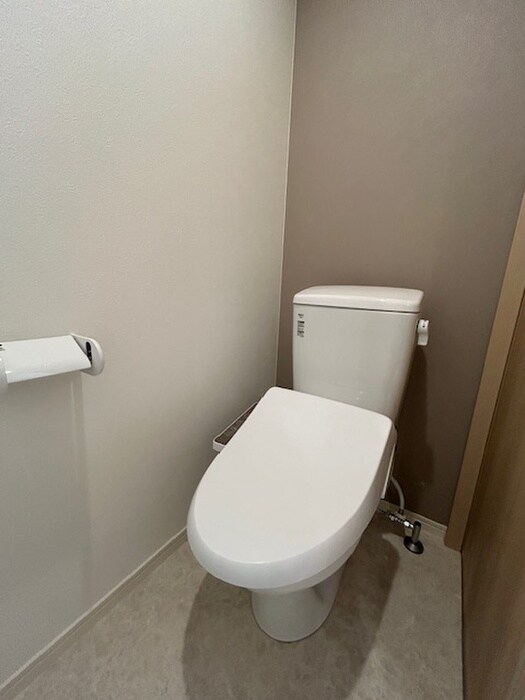 物件内観写真10　(トイレ)