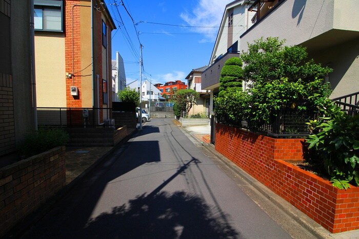 物件外観写真6　(周辺環境)