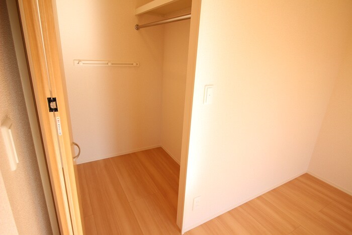 物件内観写真21　(収納)