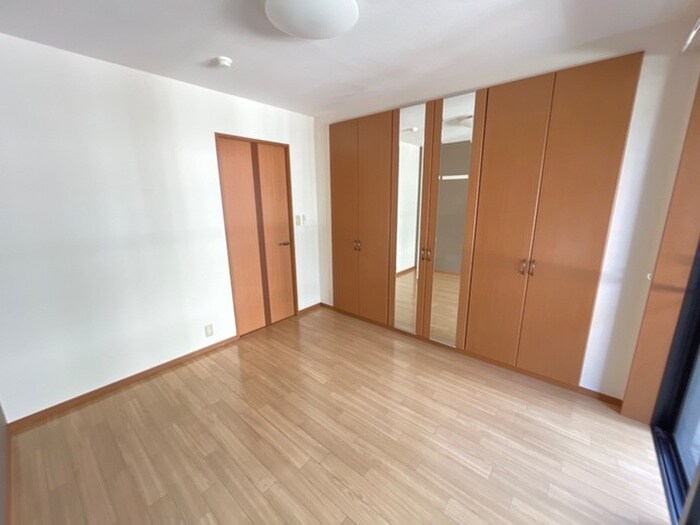 物件内観写真6　(居室)