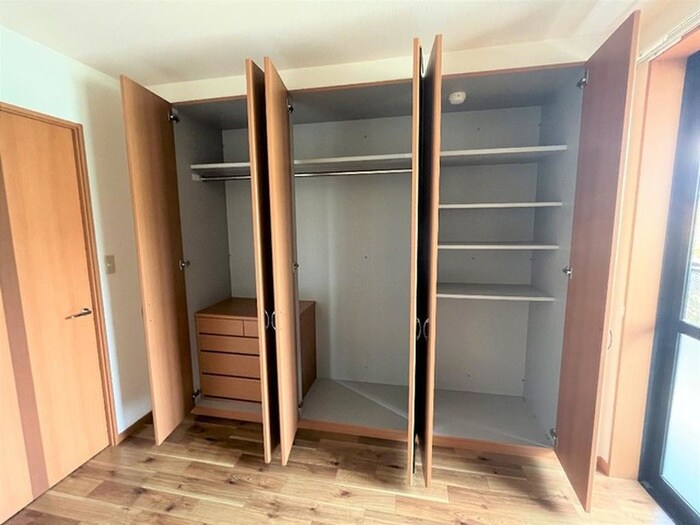 物件内観写真13　(収納)