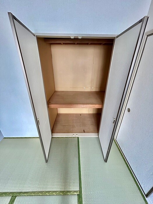 物件内観写真10　(収納)