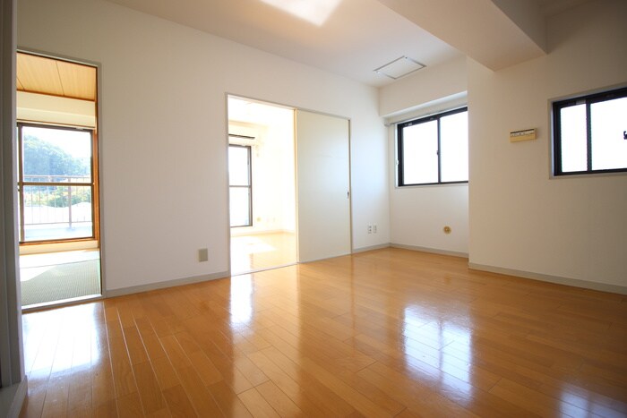 物件内観写真7　(居室)