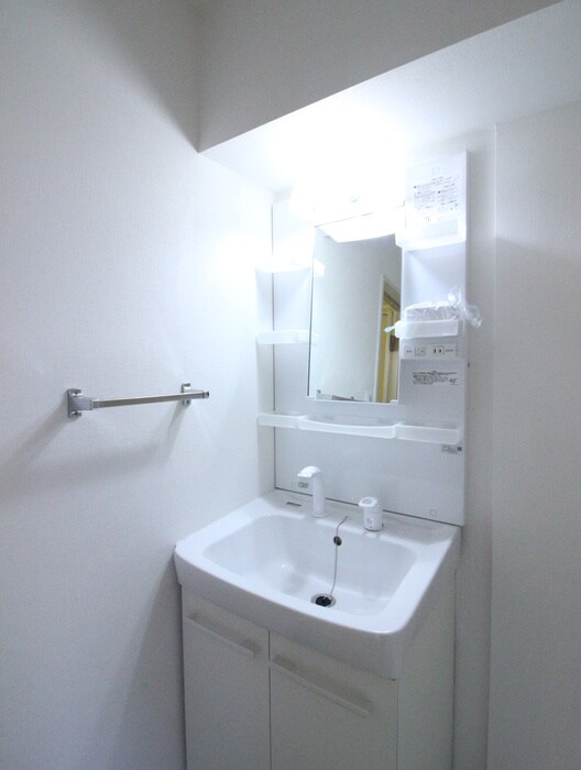 物件内観写真11　(洗面)