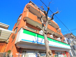 サークル88外観写真