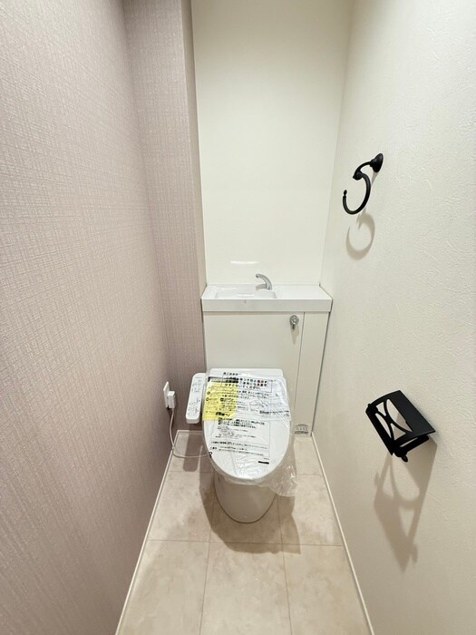 物件内観写真11　(トイレ)