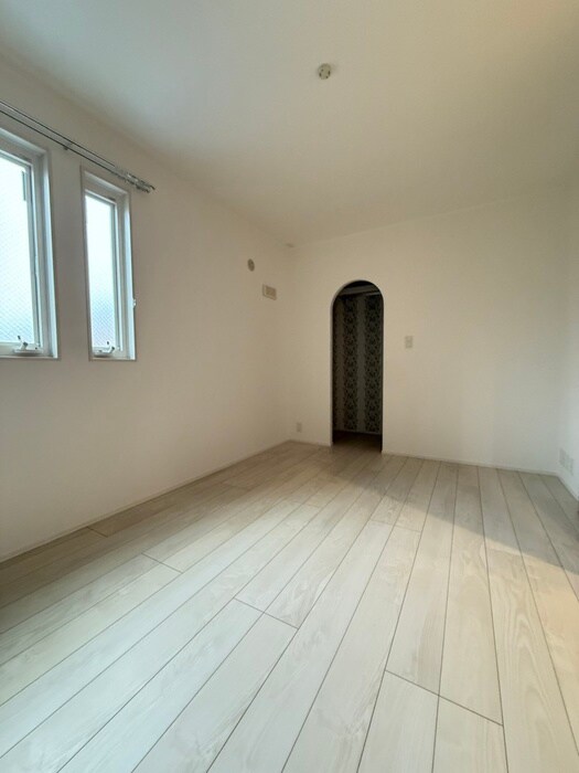 物件内観写真21　(居室)