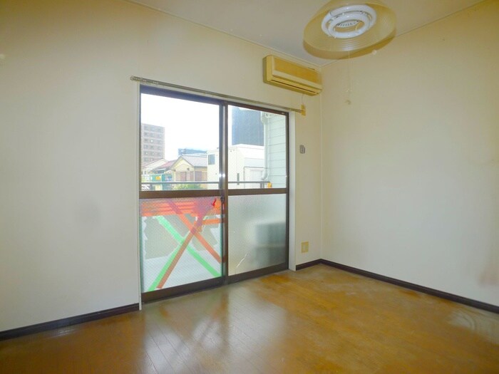 物件内観写真8　(ベランダ・バルコニー)