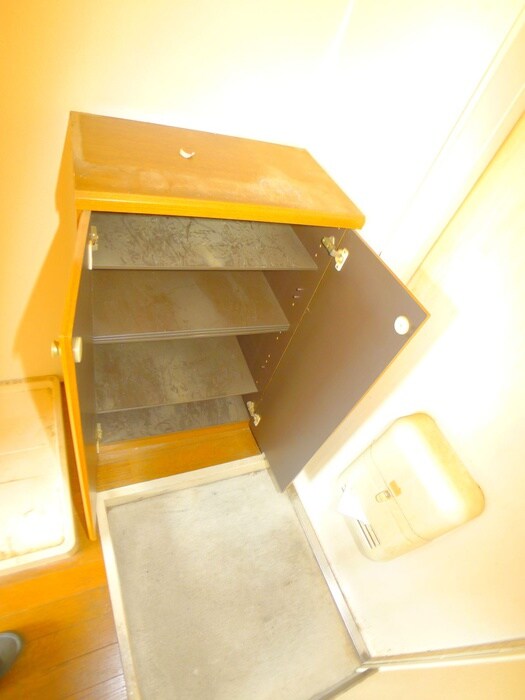 物件内観写真17　(靴箱)