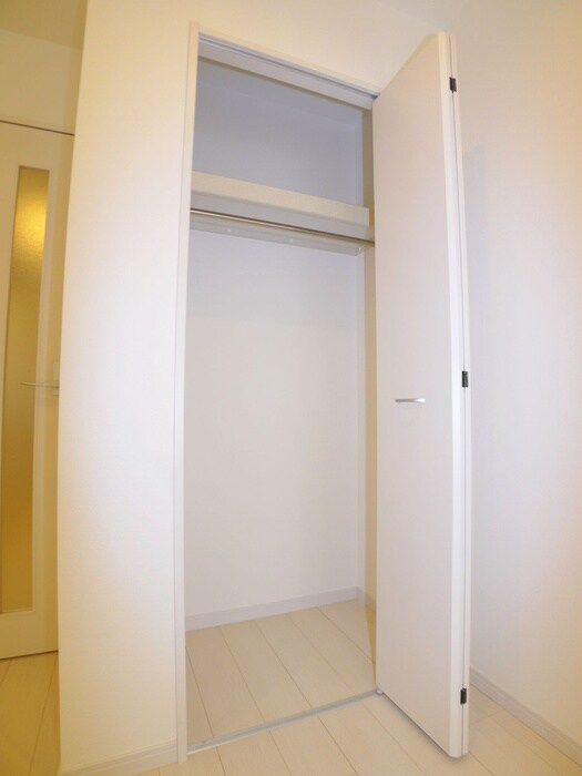 物件内観写真11　(収納)