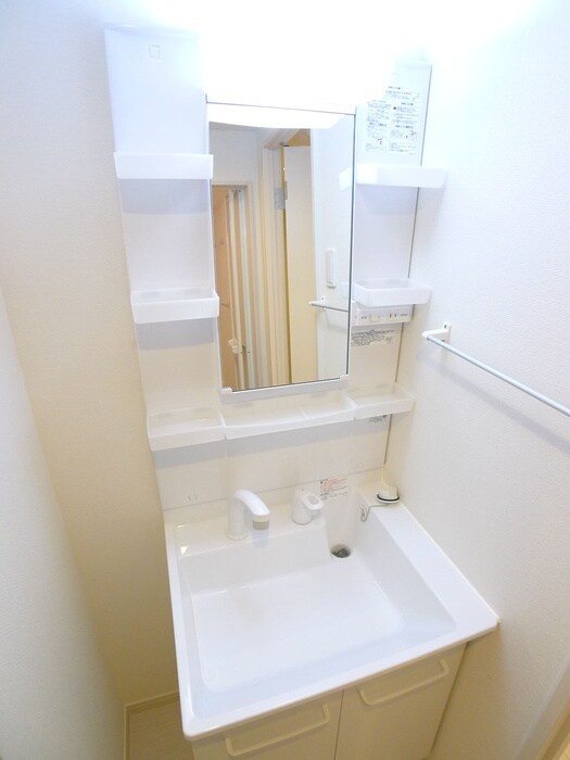 物件内観写真16　(洗面)