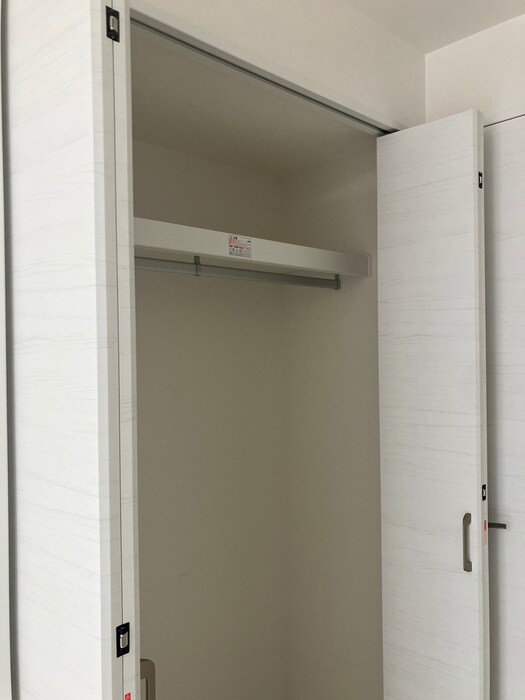 物件内観写真10　(収納)