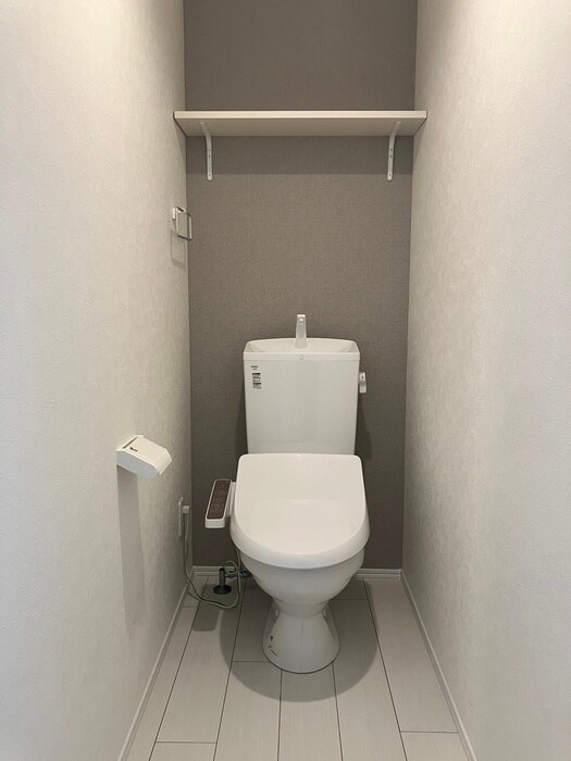 物件内観写真14　(トイレ)