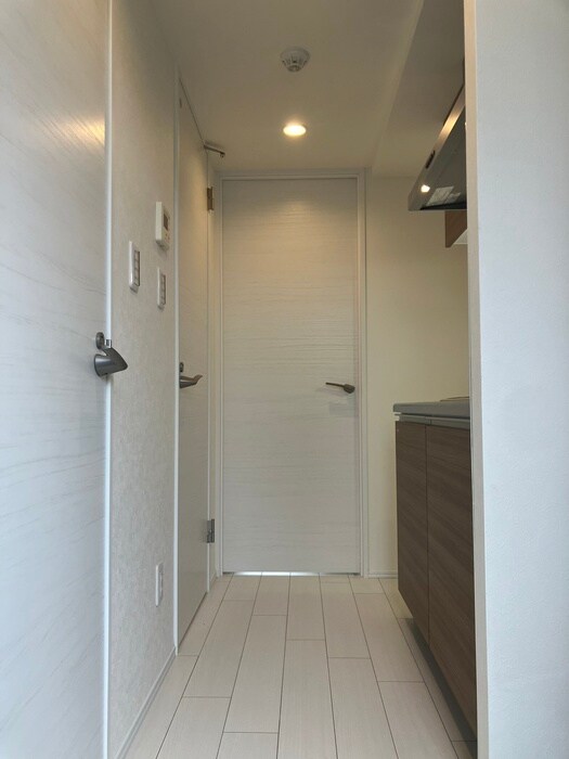 物件内観写真17　(廊下)