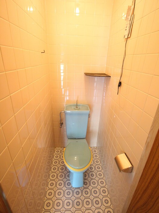 物件内観写真6　(トイレ)