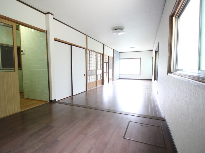 物件内観写真7　(居室)