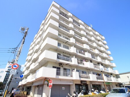白鳥ﾀﾞｲﾔﾓﾝﾄﾞﾏﾝｼｮﾝ（５０４）外観写真
