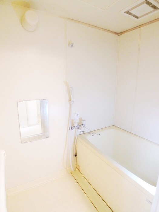 物件内観写真10　(バス／シャワールーム等)