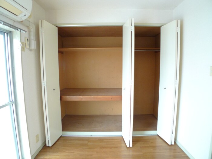 物件内観写真13　(収納)