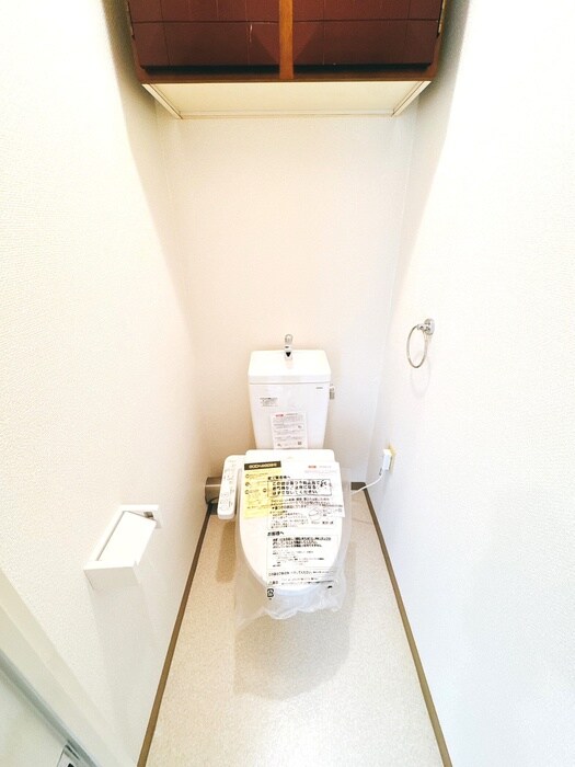 物件内観写真14　(トイレ)