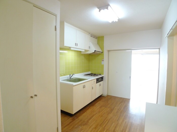 物件内観写真21　(廊下)