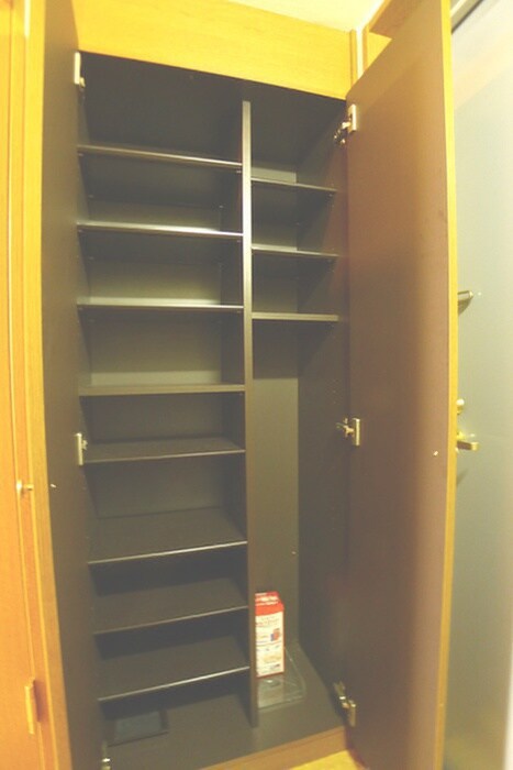 物件内観写真12　(靴箱)