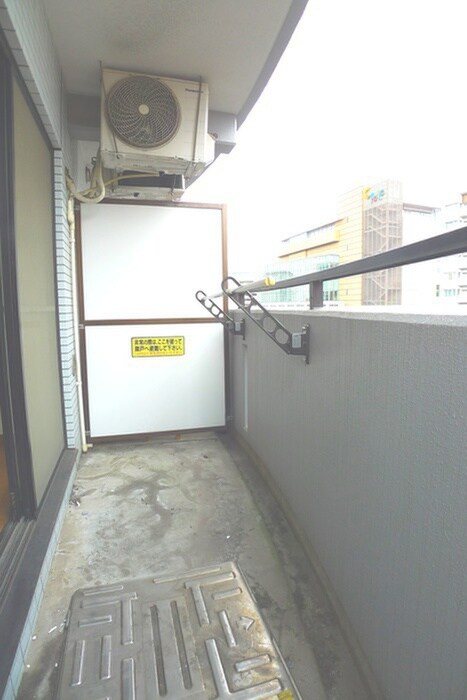 物件内観写真13　(ベランダ・バルコニー)