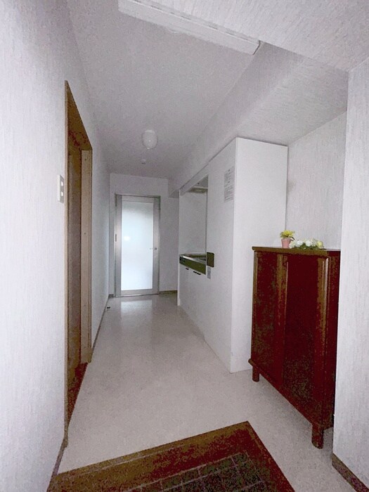 レジデンスカープ茂原の玄関